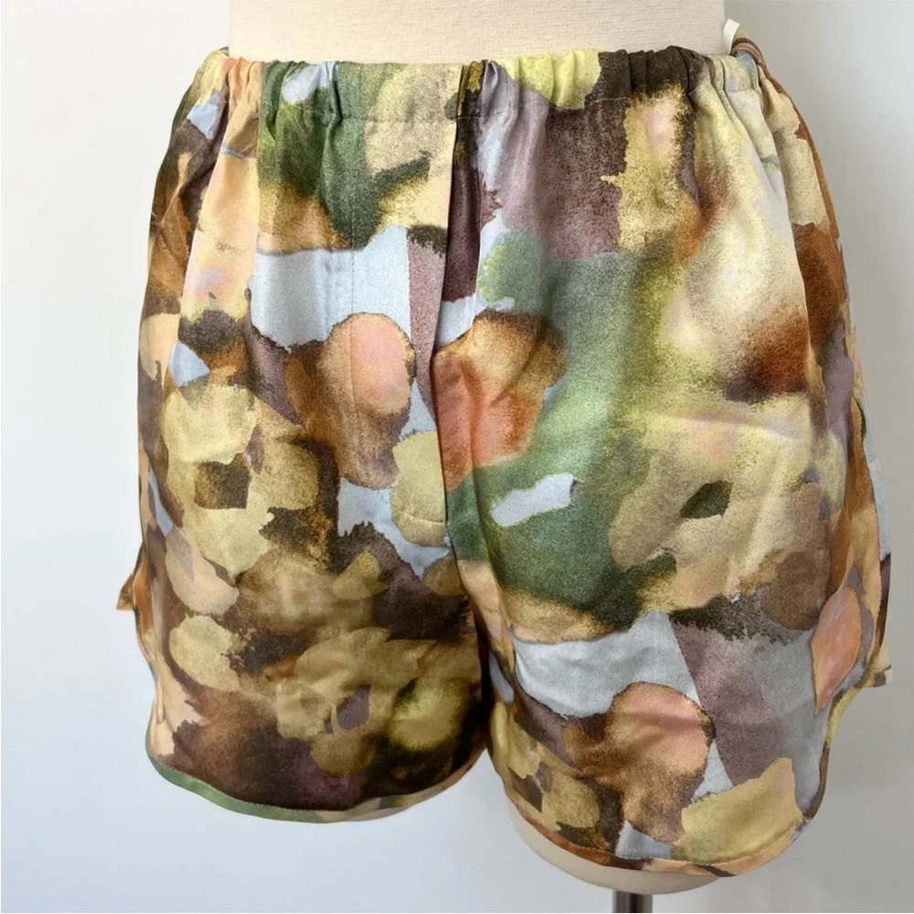 Nanushka Mary Watercolor Twill Silk Overlapping Side Seam Shorts SMALL NWT - Picture 2 of 6